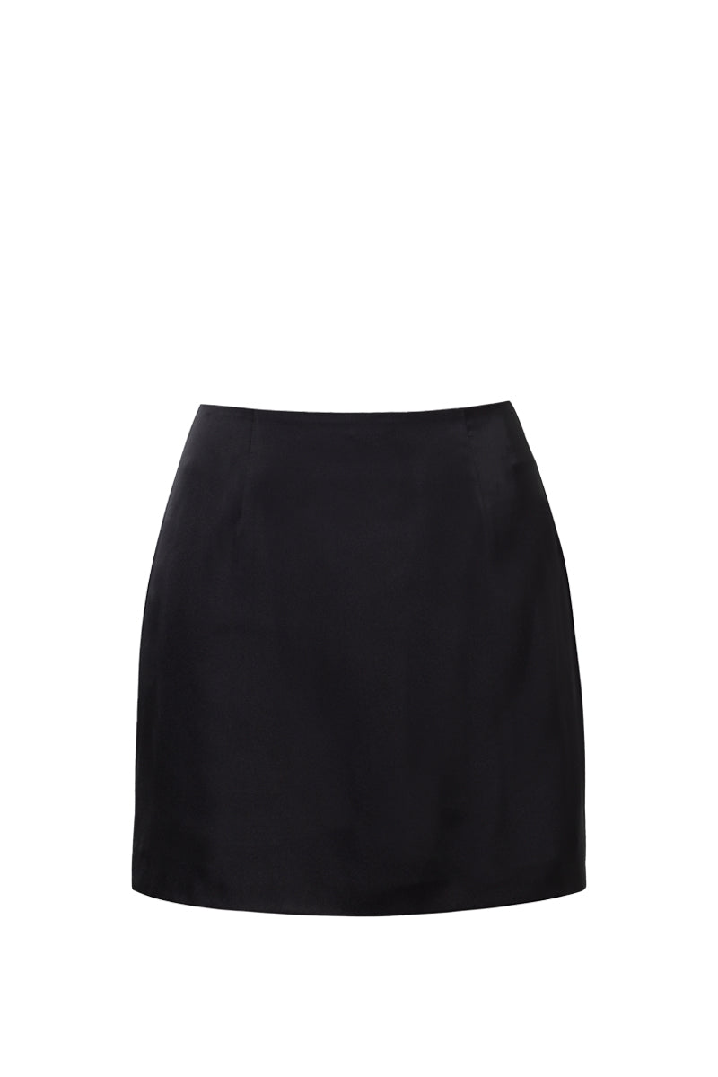 Spódnica Franka K model Karen w kolorze czarnym, satynowa, o długości mini i subtelnym połysku.