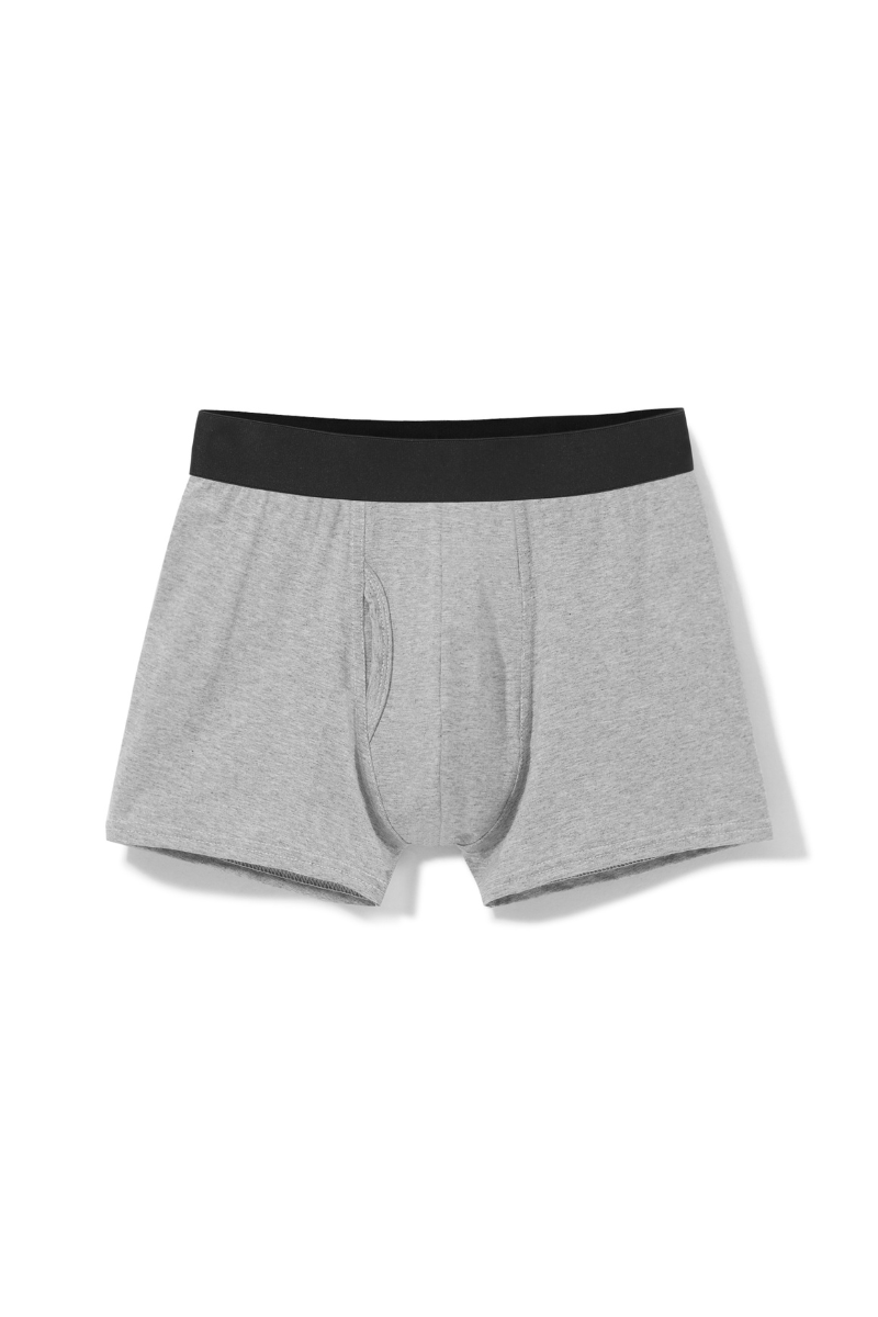 Szare męskie bokserki Franka K Steel Fit z czarną, kontrastową gumą w pasie, o dopasowanym kroju.