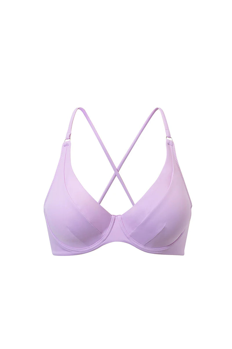 Lawendowy wiązany stanik od bikini Franka K model Malibu, o klasycznym trójkątnym kroju, z regulowanym wiązaniem na szyi i plecach.